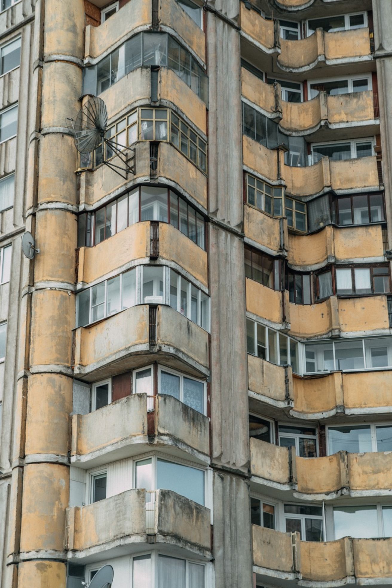 Eastern Bloc Buildings: Monolithic Housing Blocks