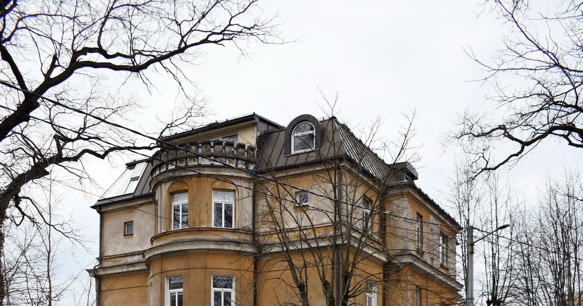 House of Priest A. Šmulkštys Architectuul