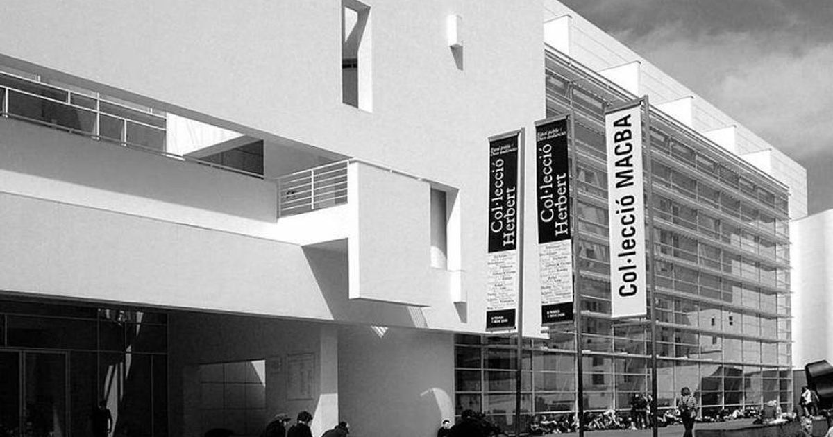 Barcelona Museum of Contemporary Art Architectuul