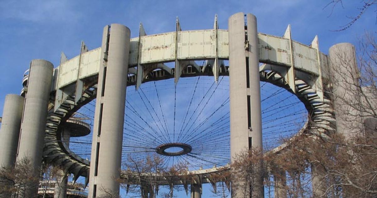 New York Worlds Fair New York State Pavilion Architectuul