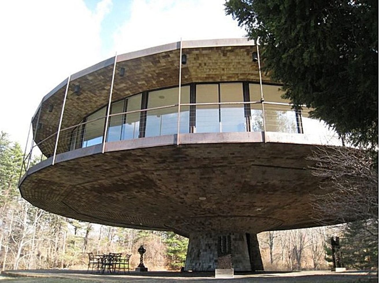 The Round House | Architectuul