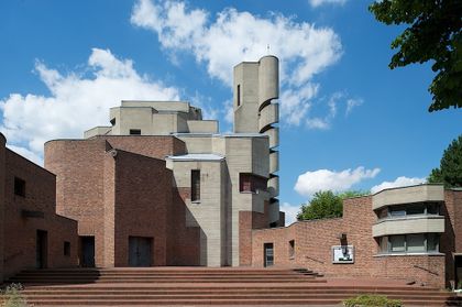 Christi Auferstehung Church