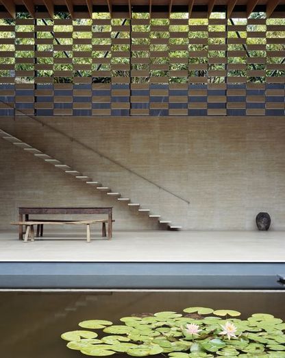 Lotus House | Architectuul