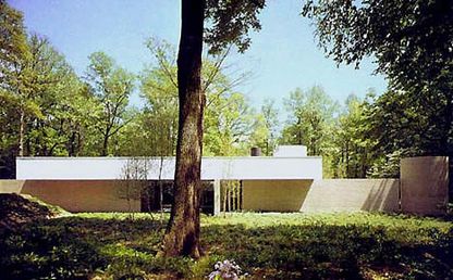 Jerome and Carolyn Meier House | Architectuul