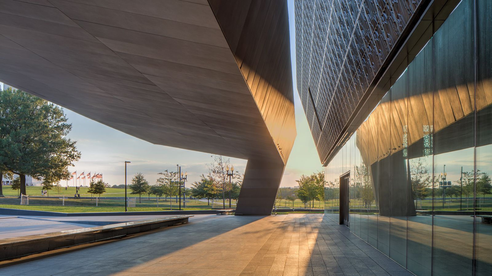 Smithsonian National Museum of African American History and Culture /  Freelon Adjaye Bond/SmithGroup