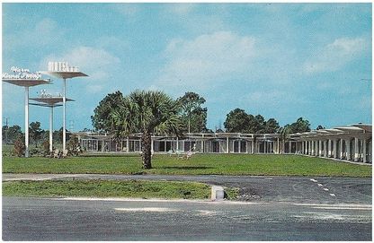 Warm Mineral Springs Motel 