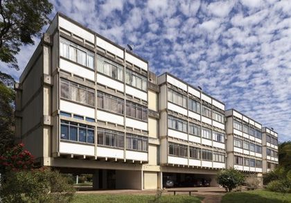 Colina Velha Building