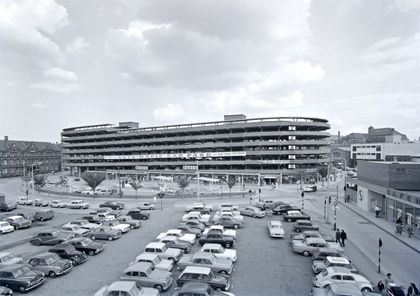 Lee Circle Car Park