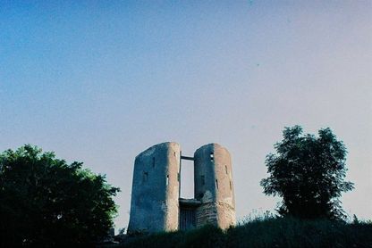 Mukhatgverdi Cemetery Ceremonial Hall | Architectuul