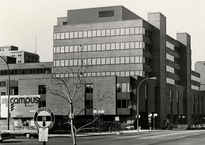 Pavillon Hubert-Aquin UQAM