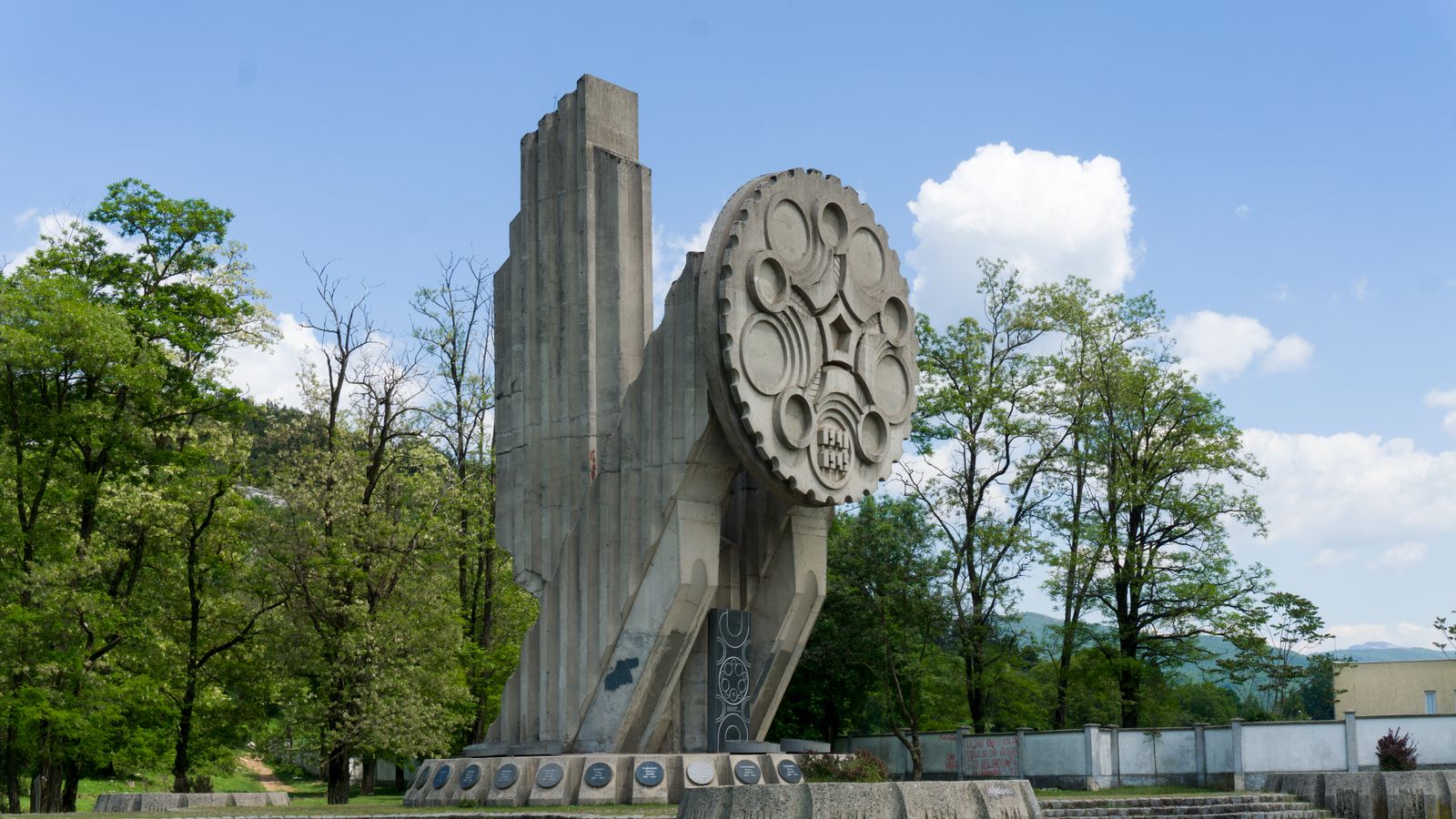 Monument to The Fallen Soldiers of WWII